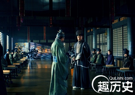 舌战群儒的主人公是谁？历史上是谁舌战群儒？