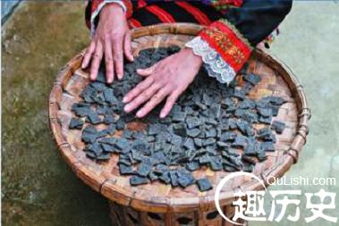 揭秘:为何德昂族会被称为“古老的茶农”