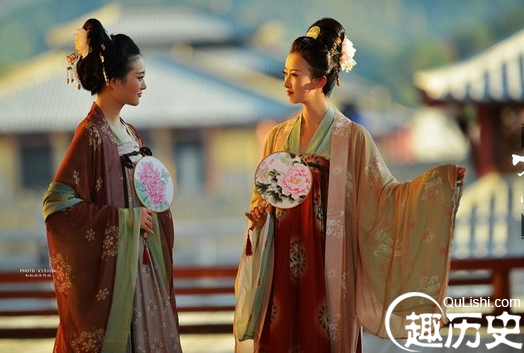 汉族的服饰图片 汉族服饰发式简介