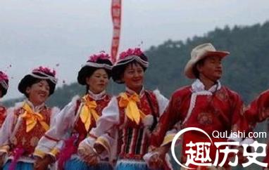 普米族节日 普米族是怎样过新年的