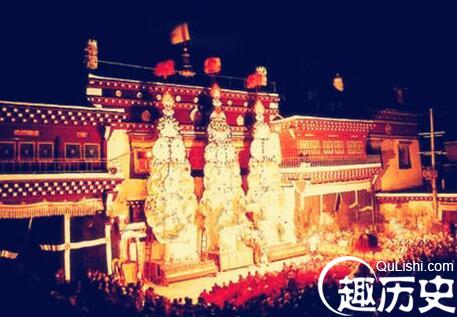 藏族 酥油灯节什么时候举行  有什么特别意义