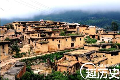 彝族建筑  土掌房是云南彝族民居的特色建筑