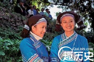 壮族服饰 怎样通过服饰辨别族内人的地位等级