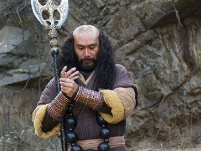 为什么西游记中沙僧总是挑着担子？担子里装着什么东西？