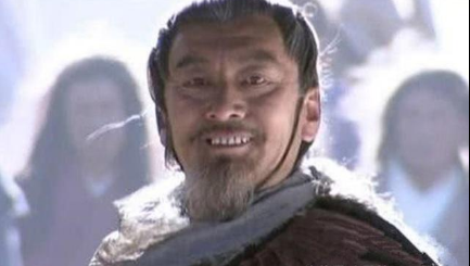 慕容博当年可以秒杀黄眉僧 为什么最后会被萧峰给追上呢