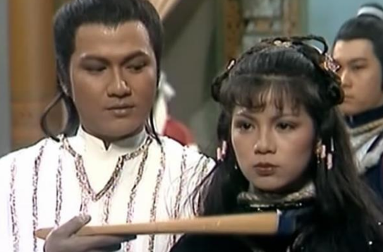 郭靖真的又笨又傻吗？为什么郭靖能从&ldquo;笨小子&rdquo;变成&ldquo;郭大侠&rdquo;？