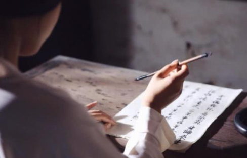 清朝史上的两位才女！惊才艳艳命运比李清照还惨！