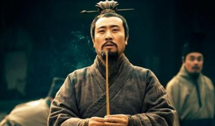 关于髀肉复生的出处是什么?它来自于哪一个历史典故?