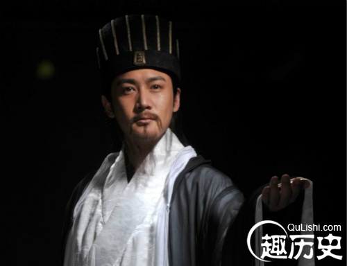 三国里的成语:多半是用来形容诸葛孔明的