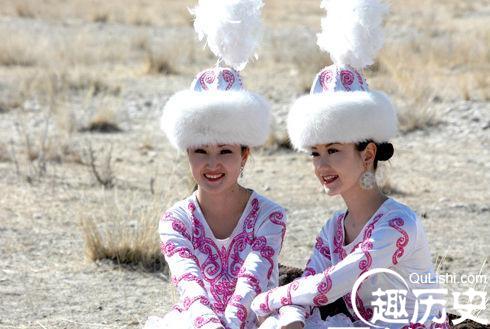 柯尔克孜族人是不是实施一夫一妻制吗?
