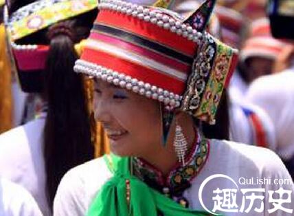 彝族服饰 彝族撒尼服饰有什么特点